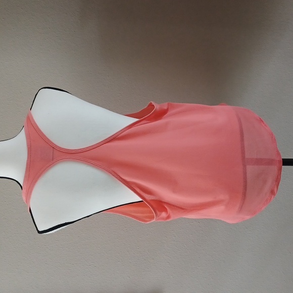 NIKE Dri-Fit Razorback Tank Top - Picture 3 of 11